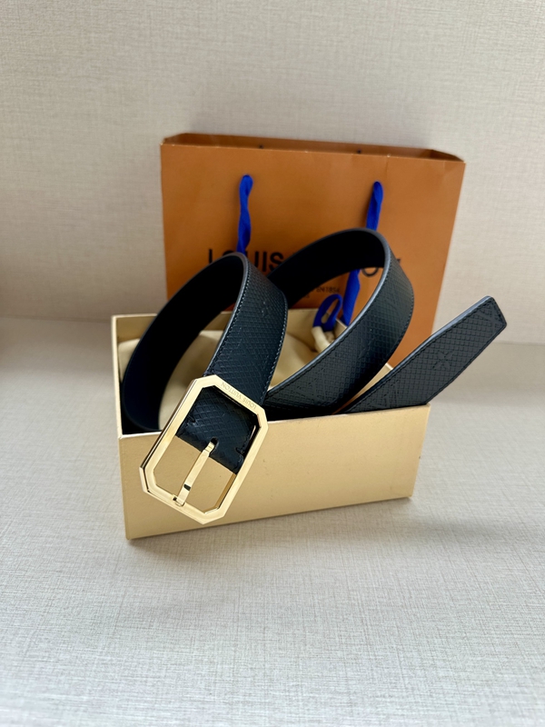 激安ルイヴィトンベルト側面デザイン